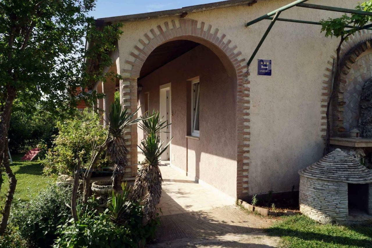 דירות PUY Apartman Eric מראה חיצוני תמונה